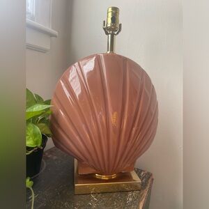 Vintage Art Deco 70s Pink Shell Lamp